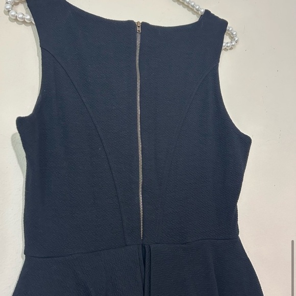 Ganni Miss Marple Peplum Sleeveless Deep Plunge Sheath Dress SIZE SMALL - Picture 8 of 8